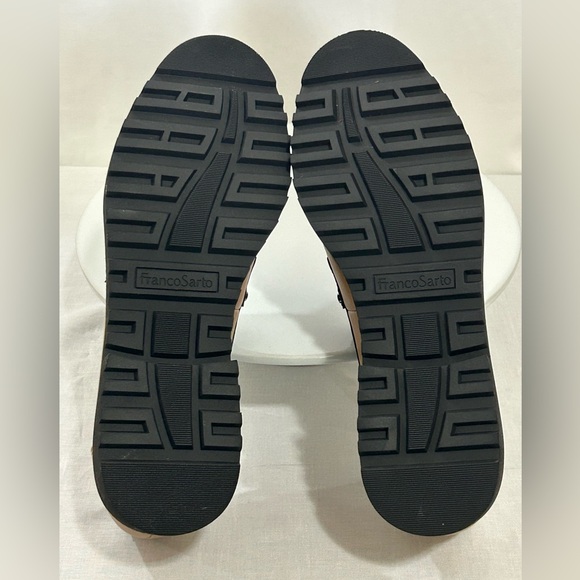 Franco Sarto - Women’s Loafers in Black, White, and Tan - Picture 11 of 15